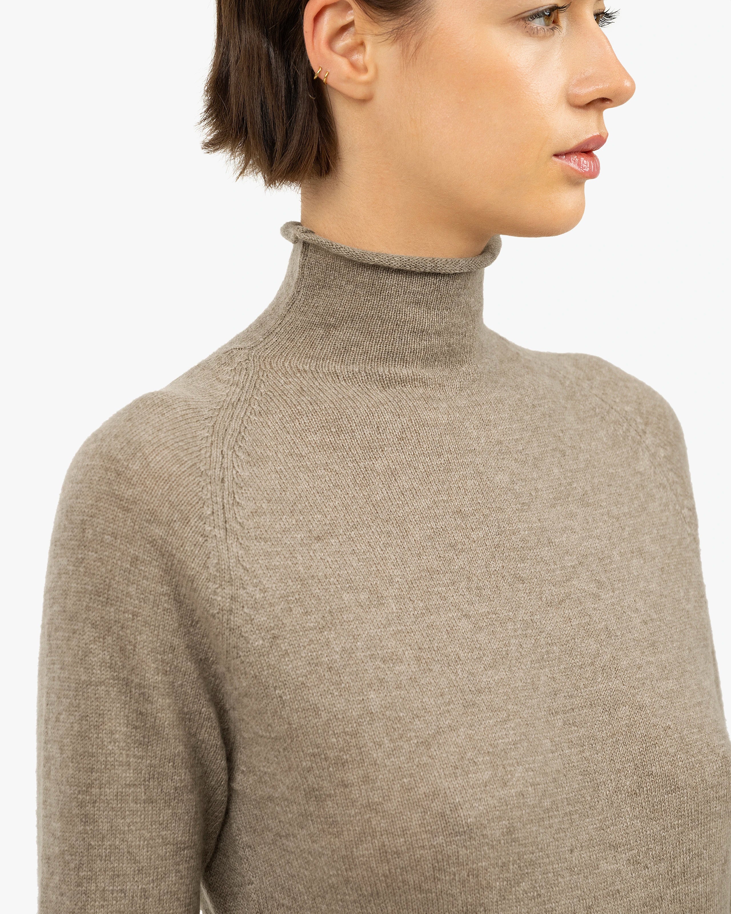 Piuma Mock Neck Sweater - Taupe Cashmere