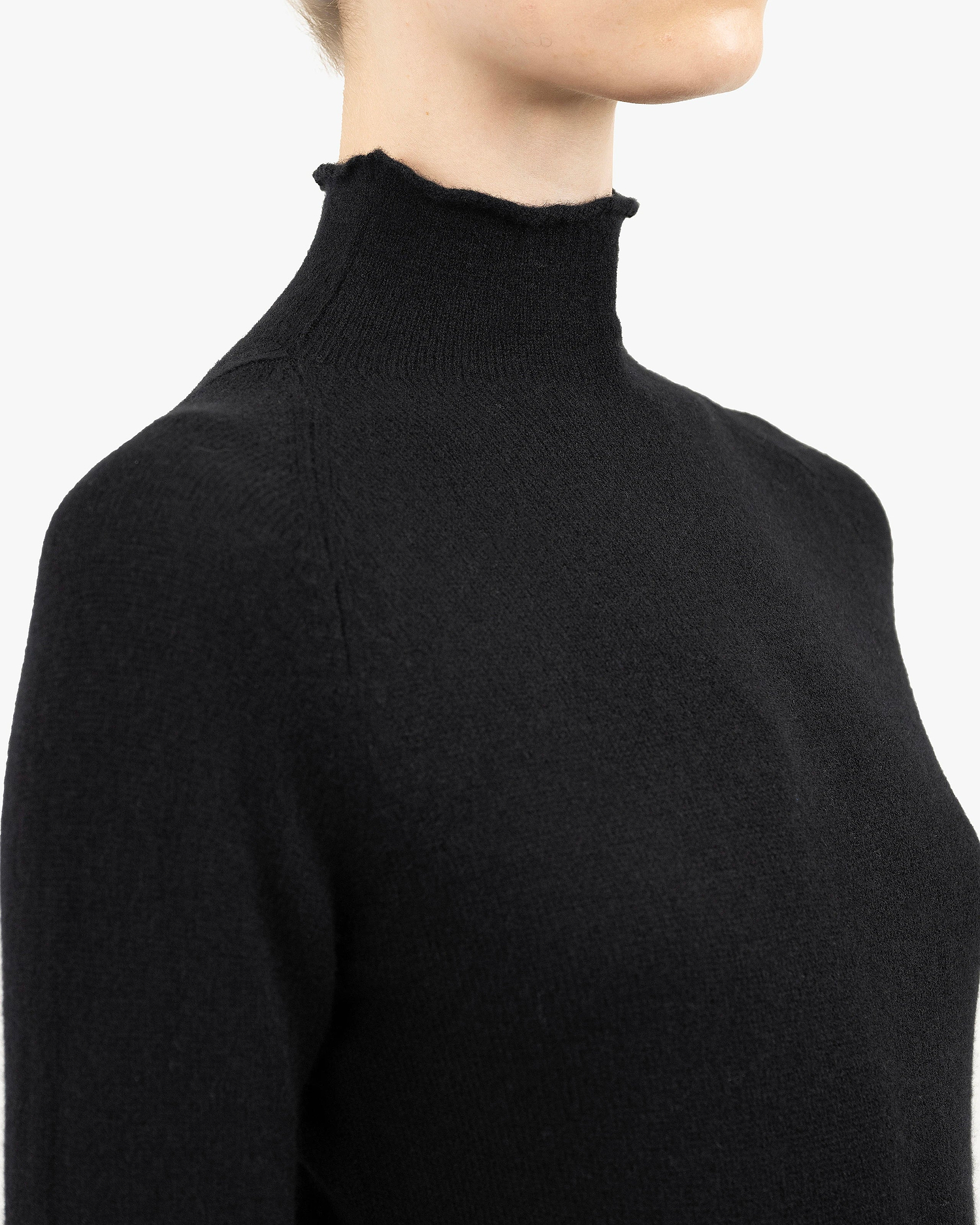 Piuma Mock Neck Sweater - Black Cashmere
