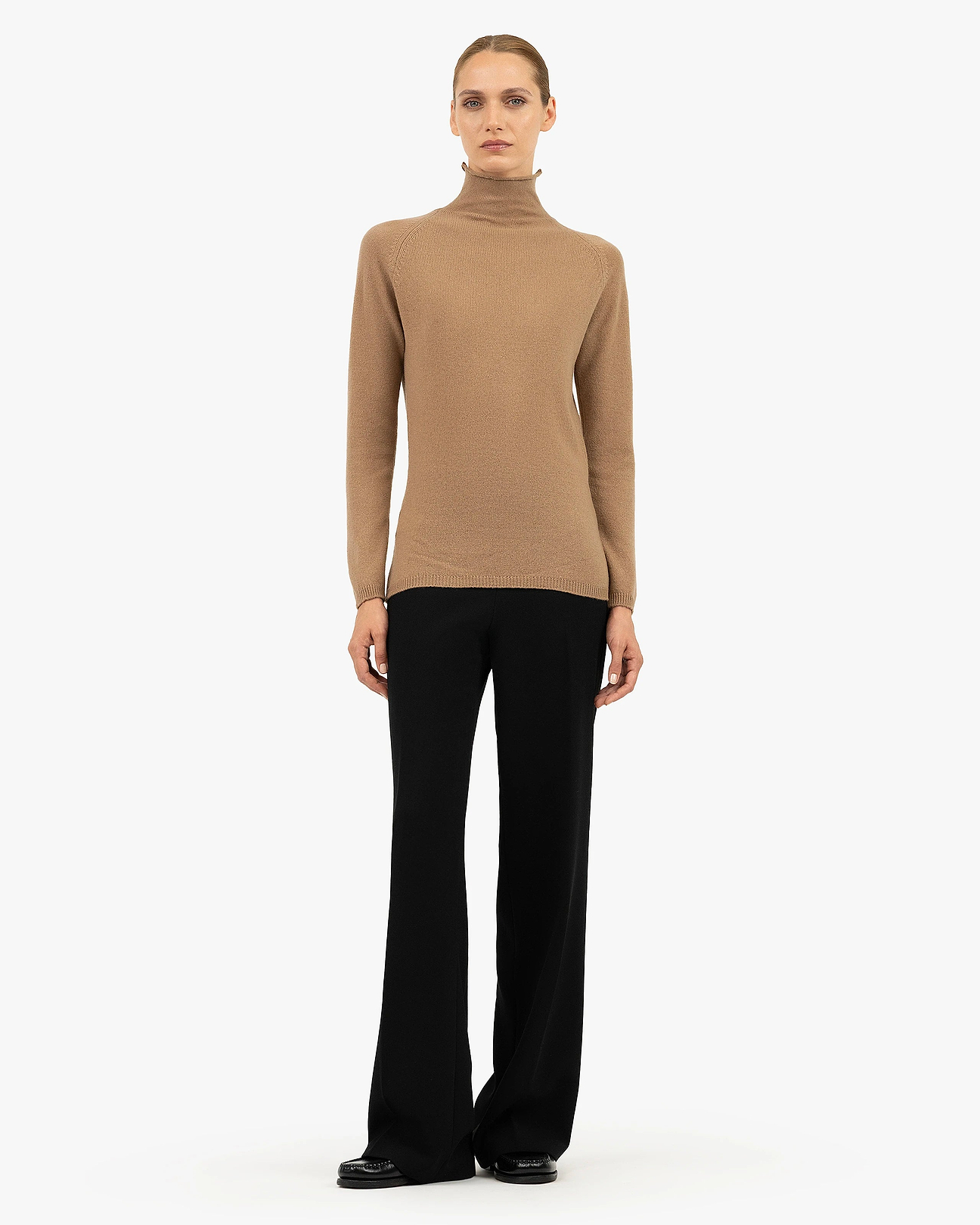 秀*村様 NOT CONVENTIONAL high neck mellow t Women's Piuma Cashmere Mock Neck Sweater - Camel | MaisonCashmere