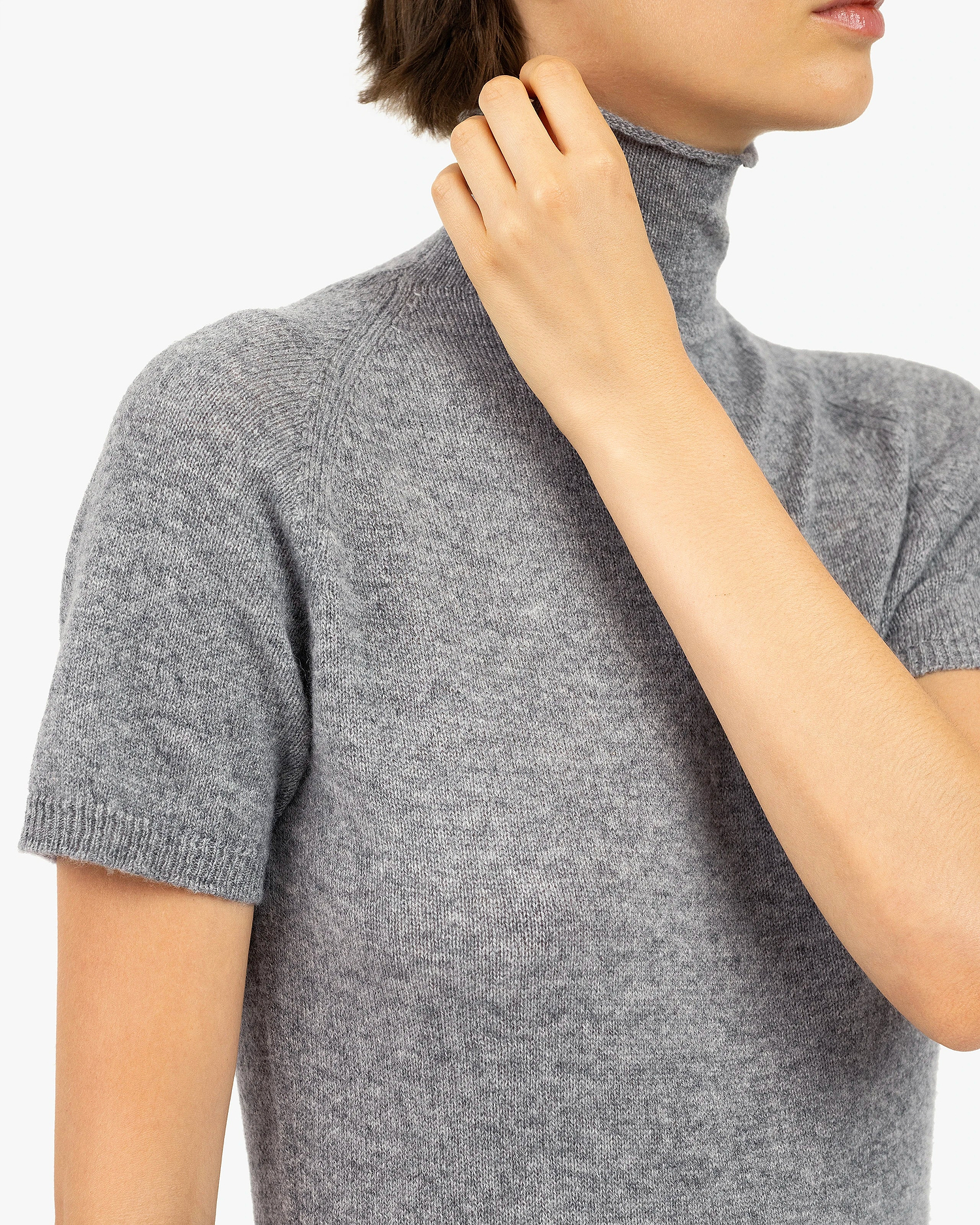 Piuma Mock Neck Tee - Medium Grey Cashmere