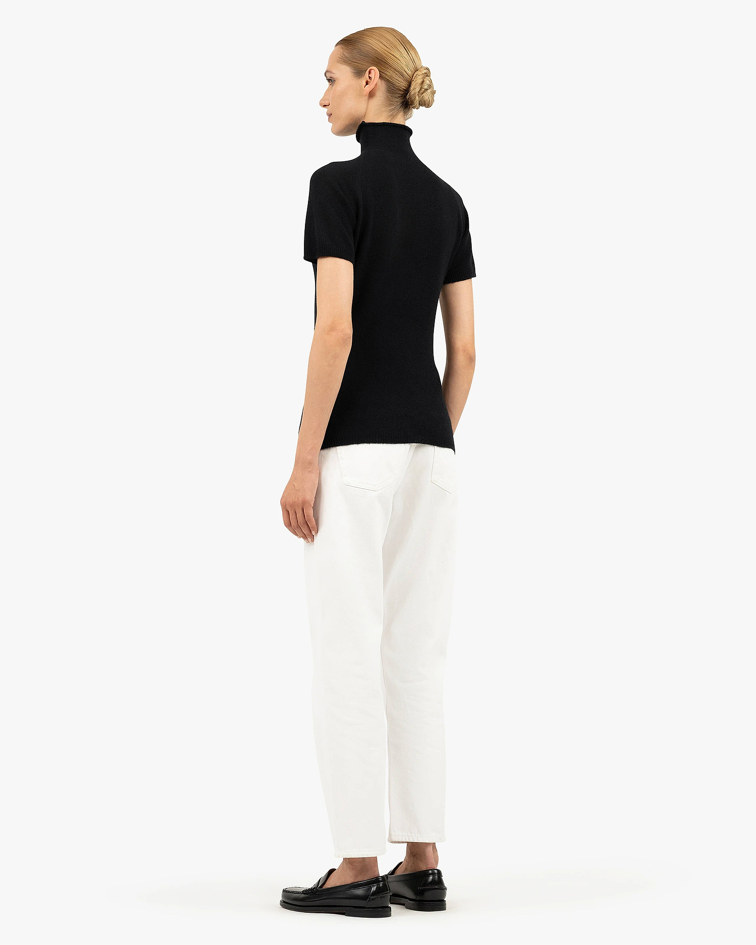 Piuma Mock Neck Tee - Black Cashmere