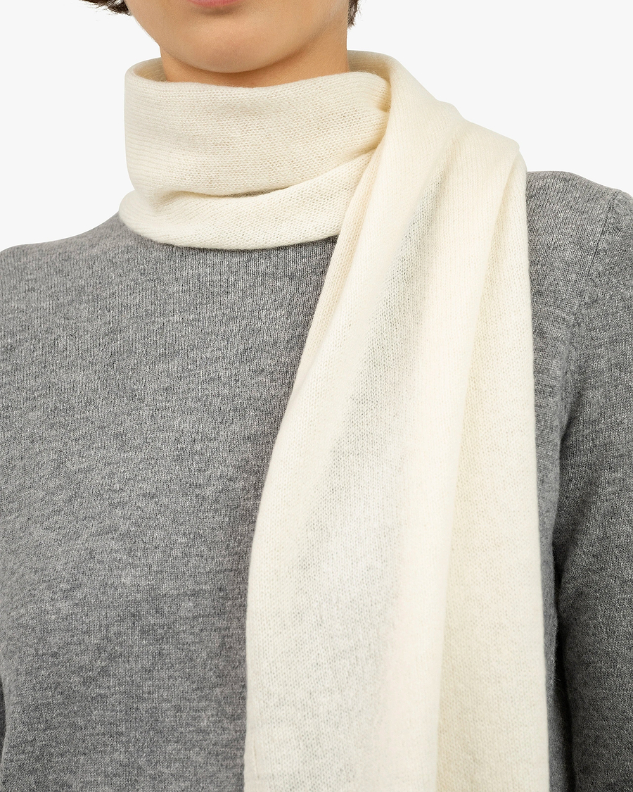 Women's Essential Scarf - White Cashmere