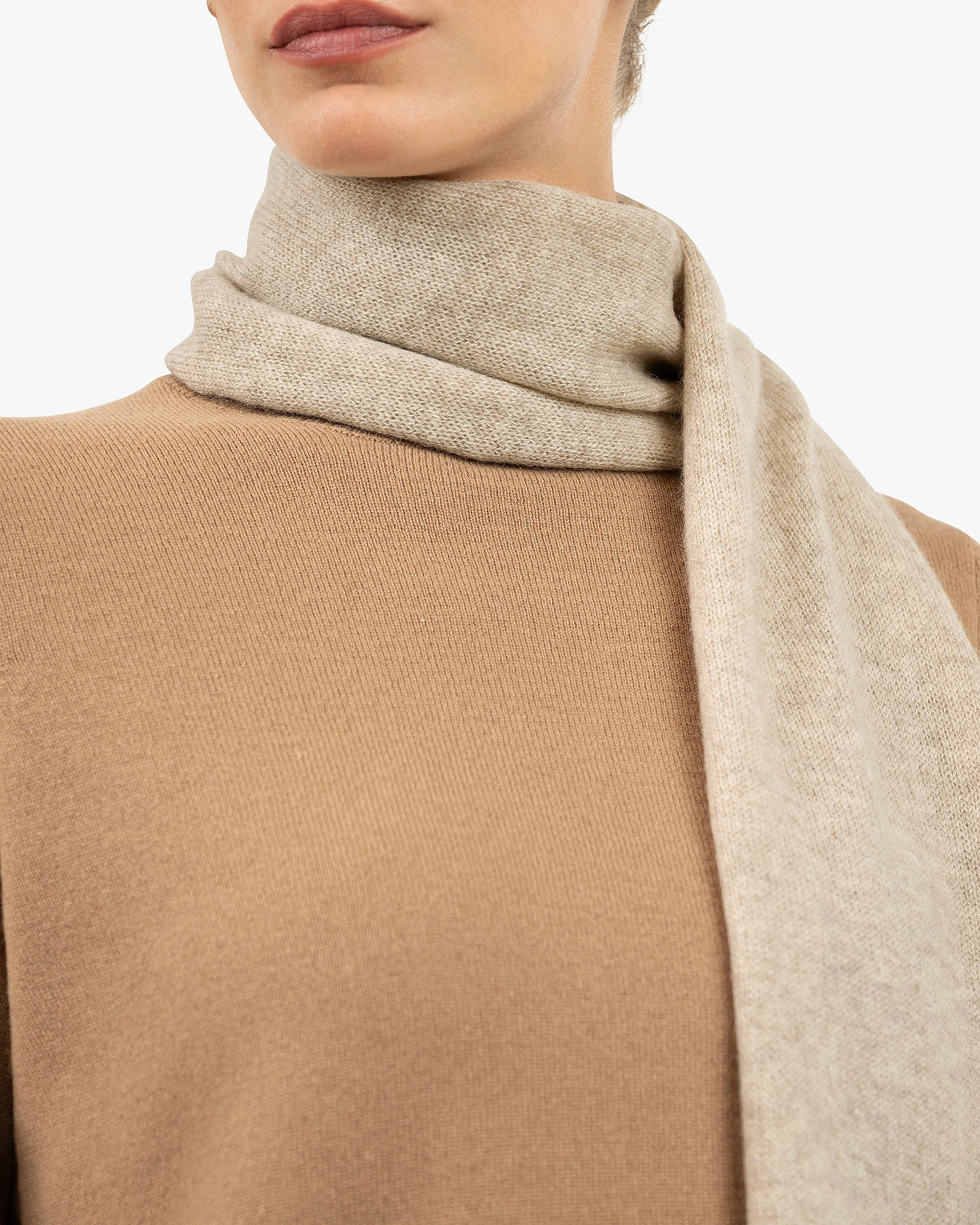 Women's Essential Scarf - Beige Cashmere