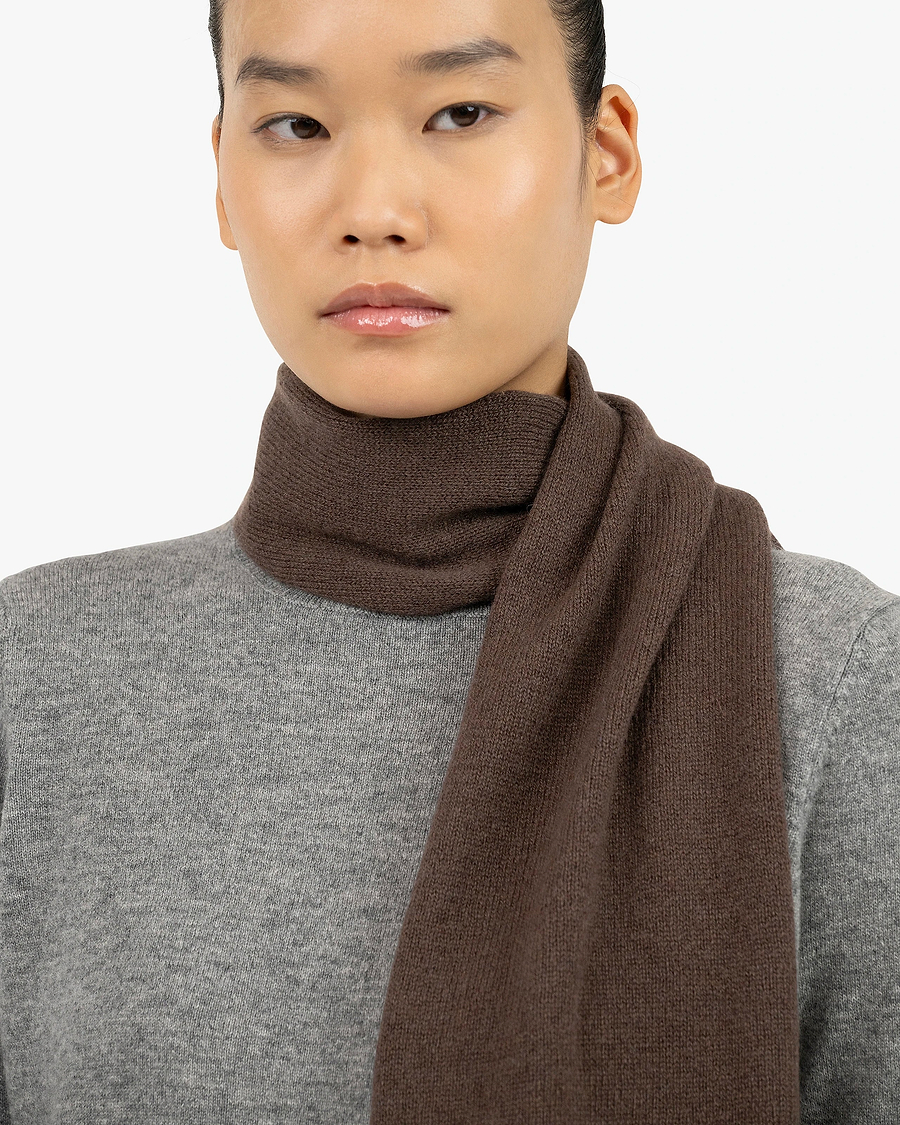 Women's Essential Scarf - Brown Cashmere