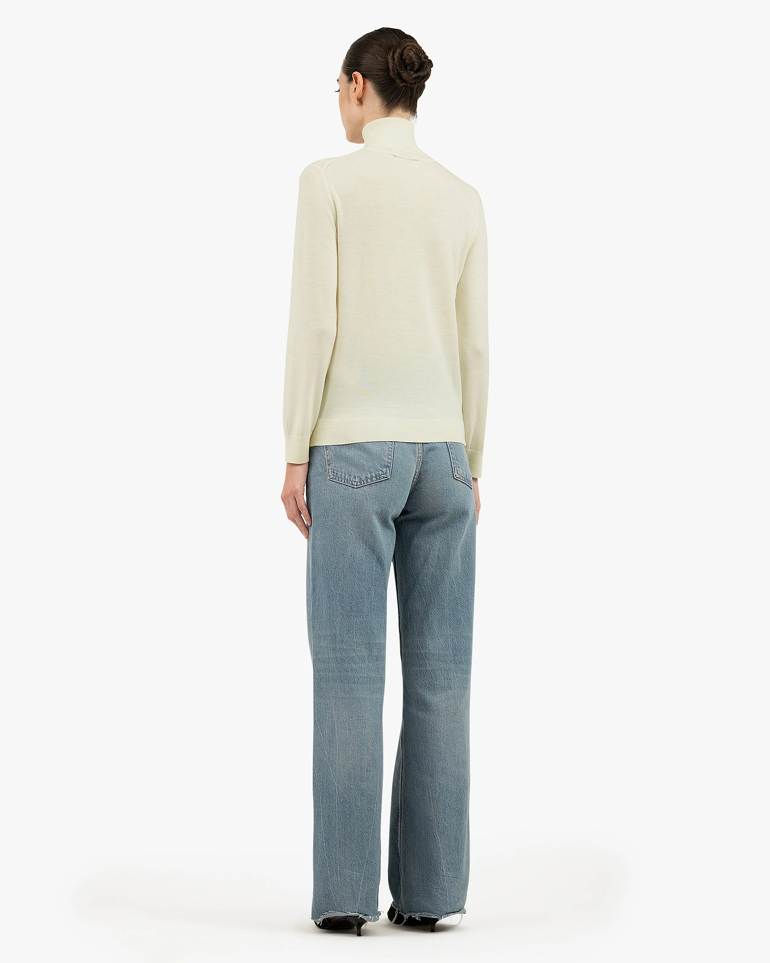 Women's Seraphine Turtleneck Sweater - White Merino Superfine