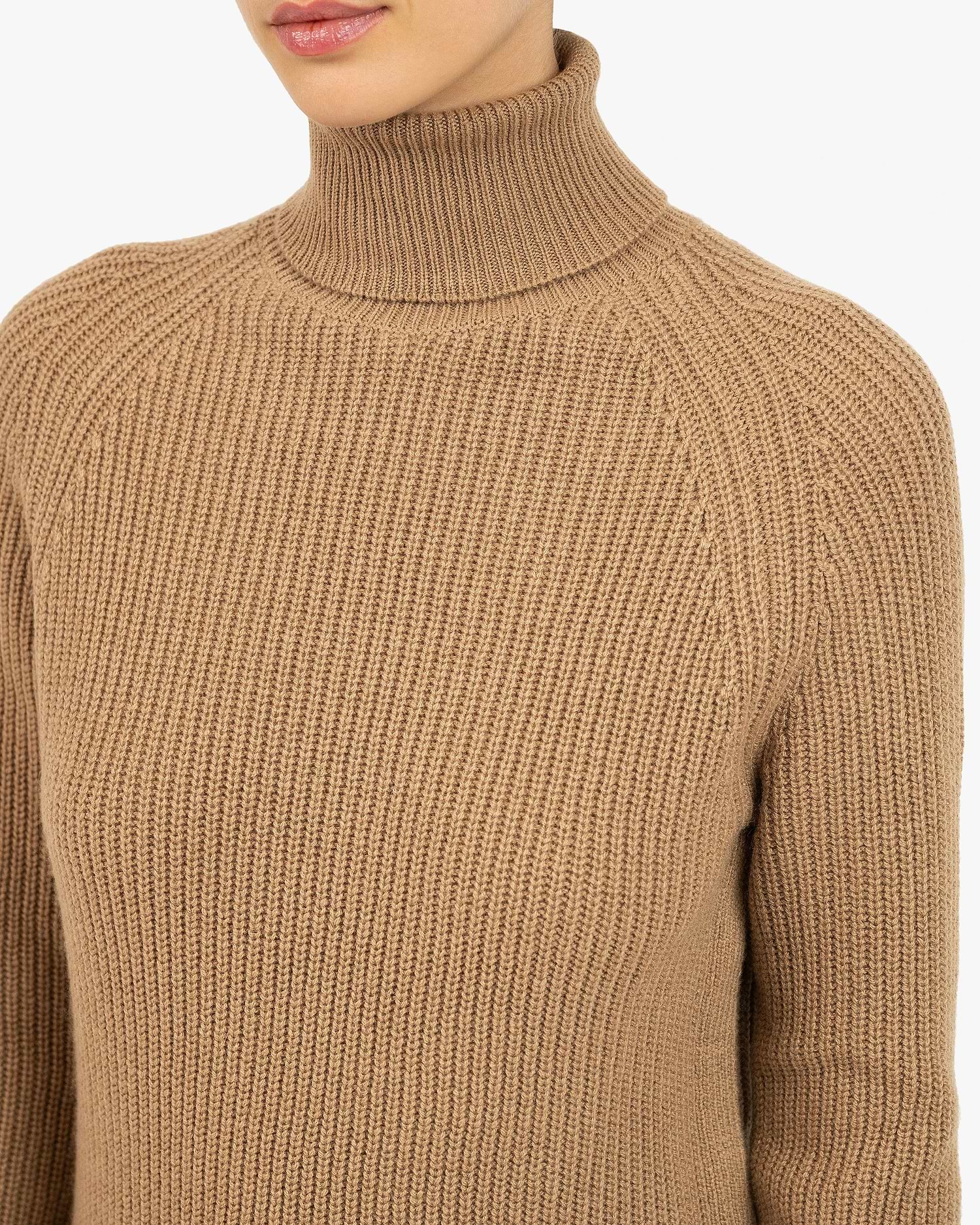 Women's Sorapis Cashmere Turtleneck Sweater - Camel | MaisonCashmere Women's Sorapis Cashmere Turtleneck Sweater - Camel | MaisonCashmere