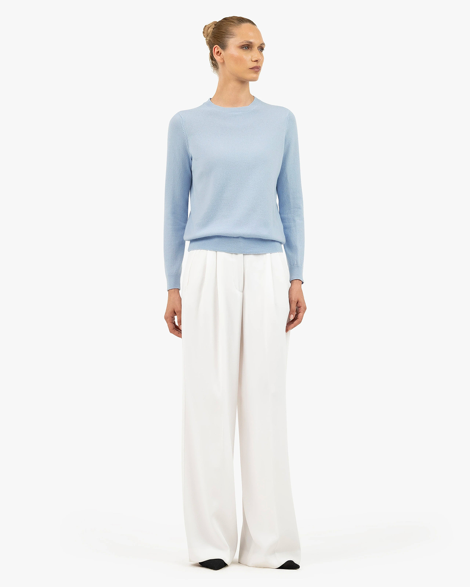 Women's Tribeca Crew Neck Sweater - Light Blue Cashmere