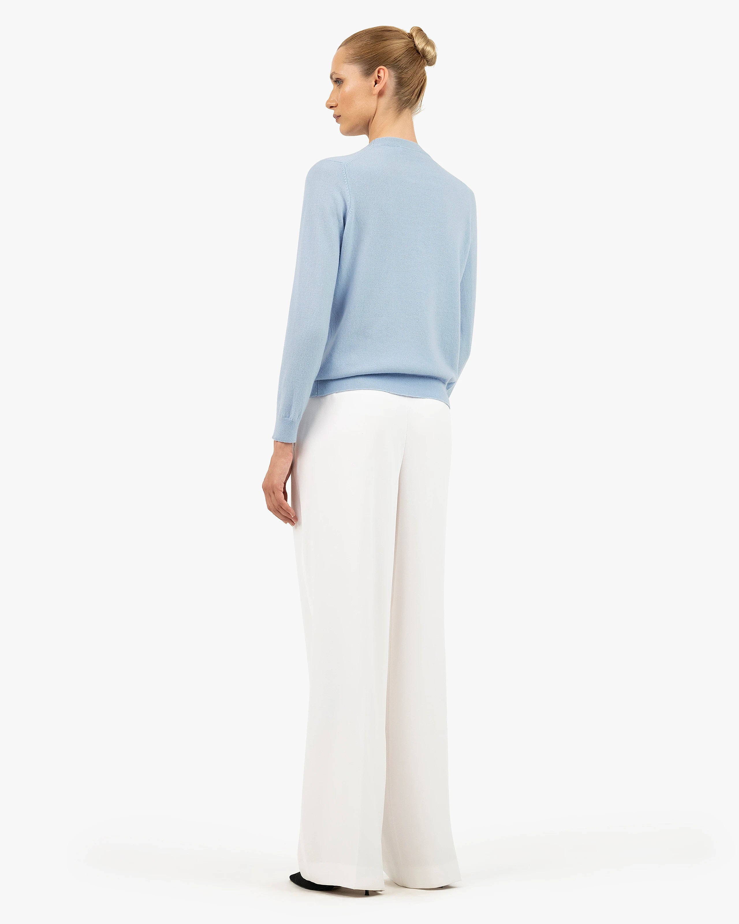 Women's Tribeca Crew Neck Sweater - Light Blue Cashmere