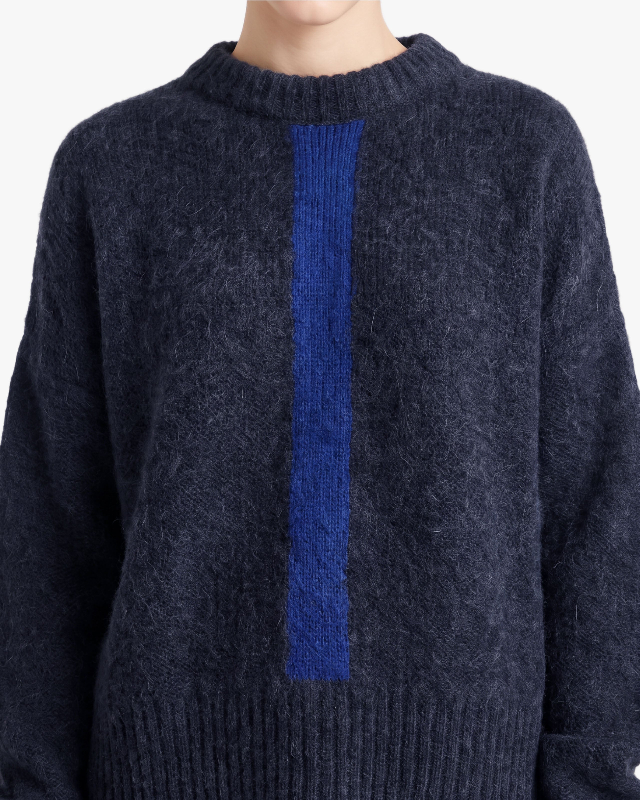 Maxi Sweater | The Moment 02 Women > Crewneck Sweater