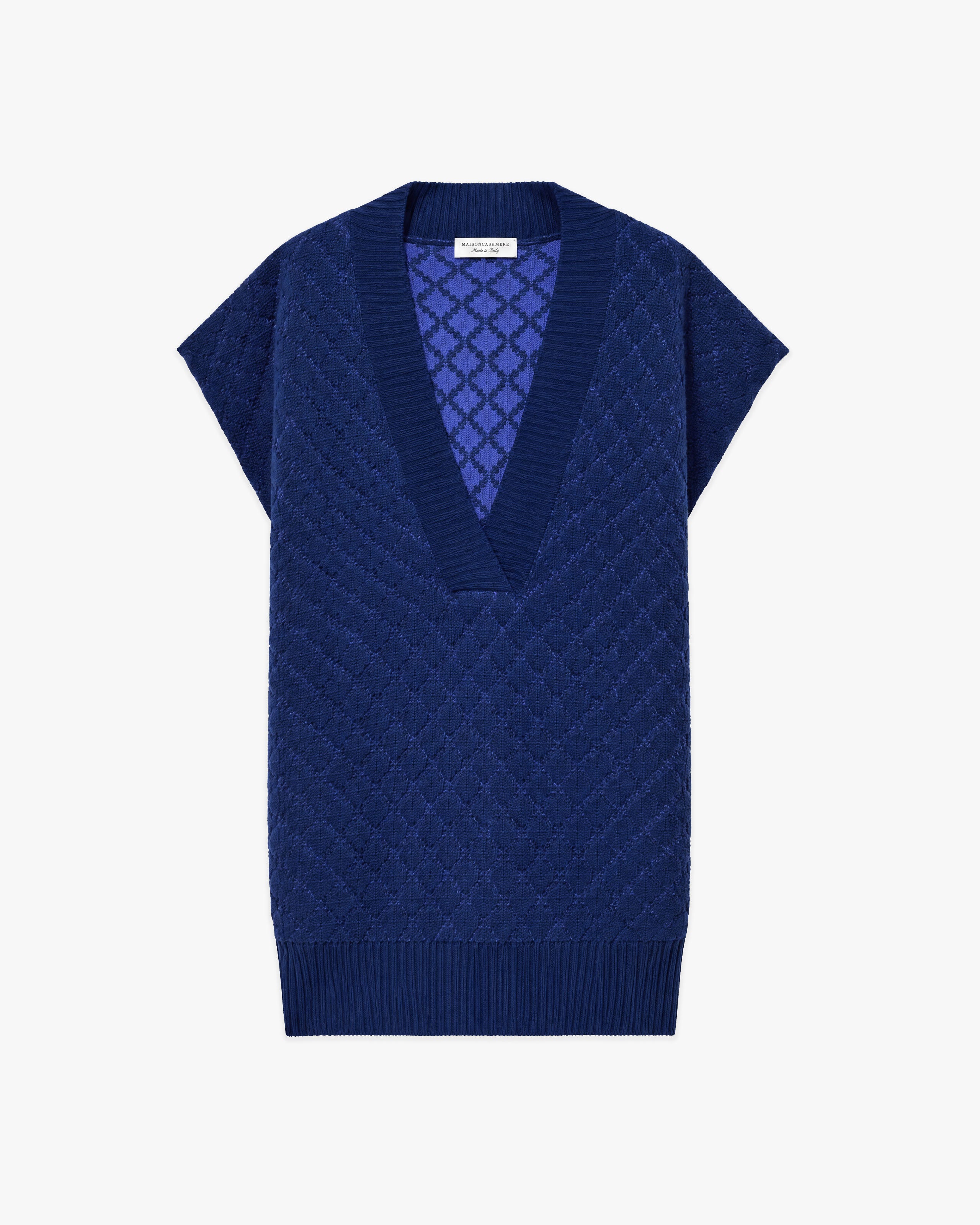 V-Neck Dress | The Moment 05 Women > Dresses