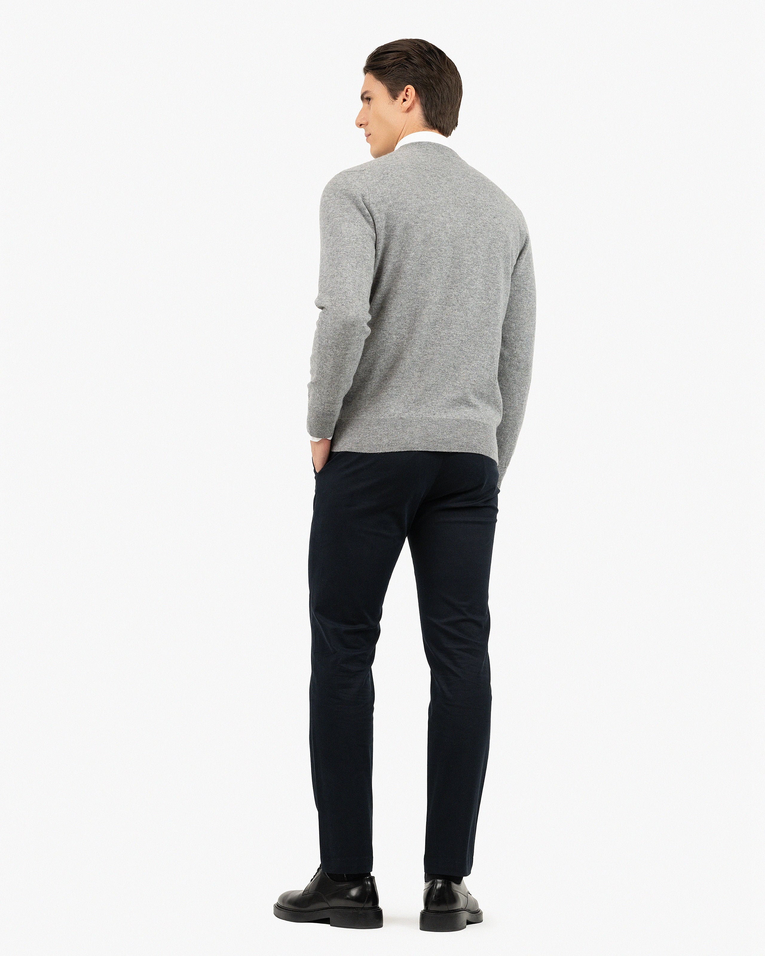 Men's Classic Crew Neck Sweater - Medium Grey Cashmere