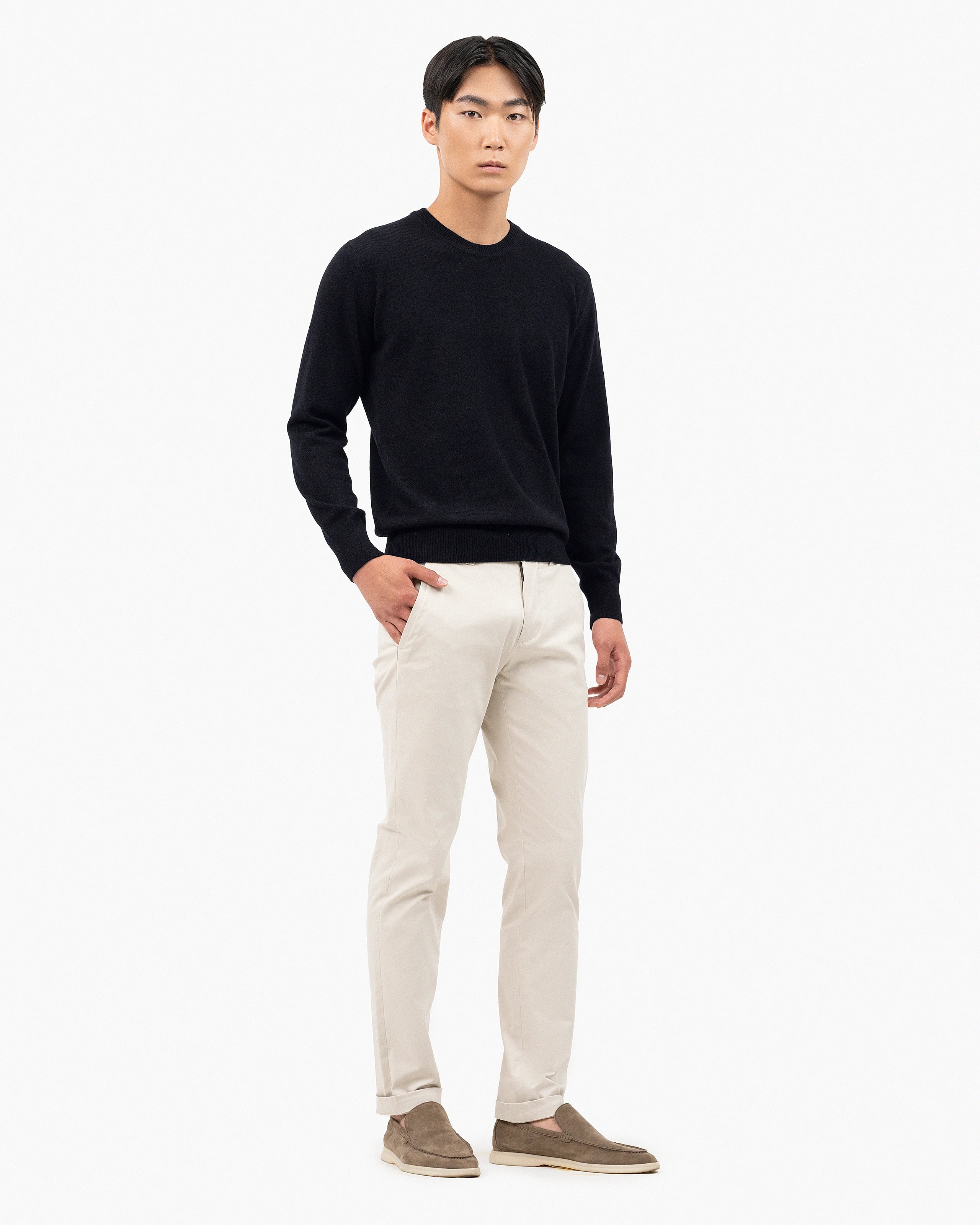 Men's Classic Crew Neck Sweater - Black Cashmere