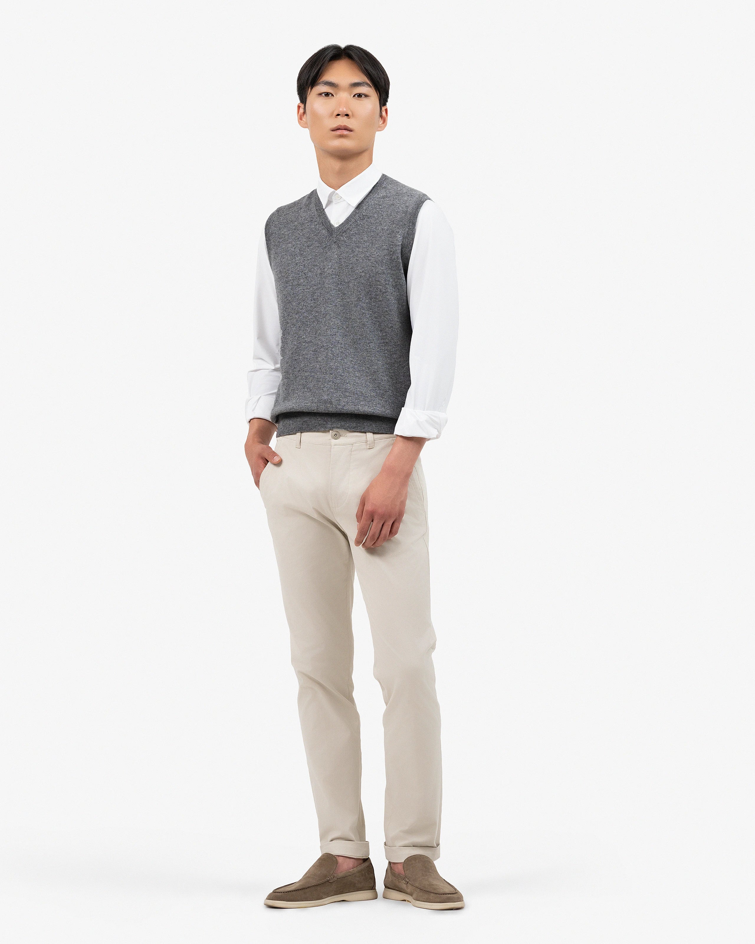 Men's Classic V-Neck Vest - Medium Grey Cashmere