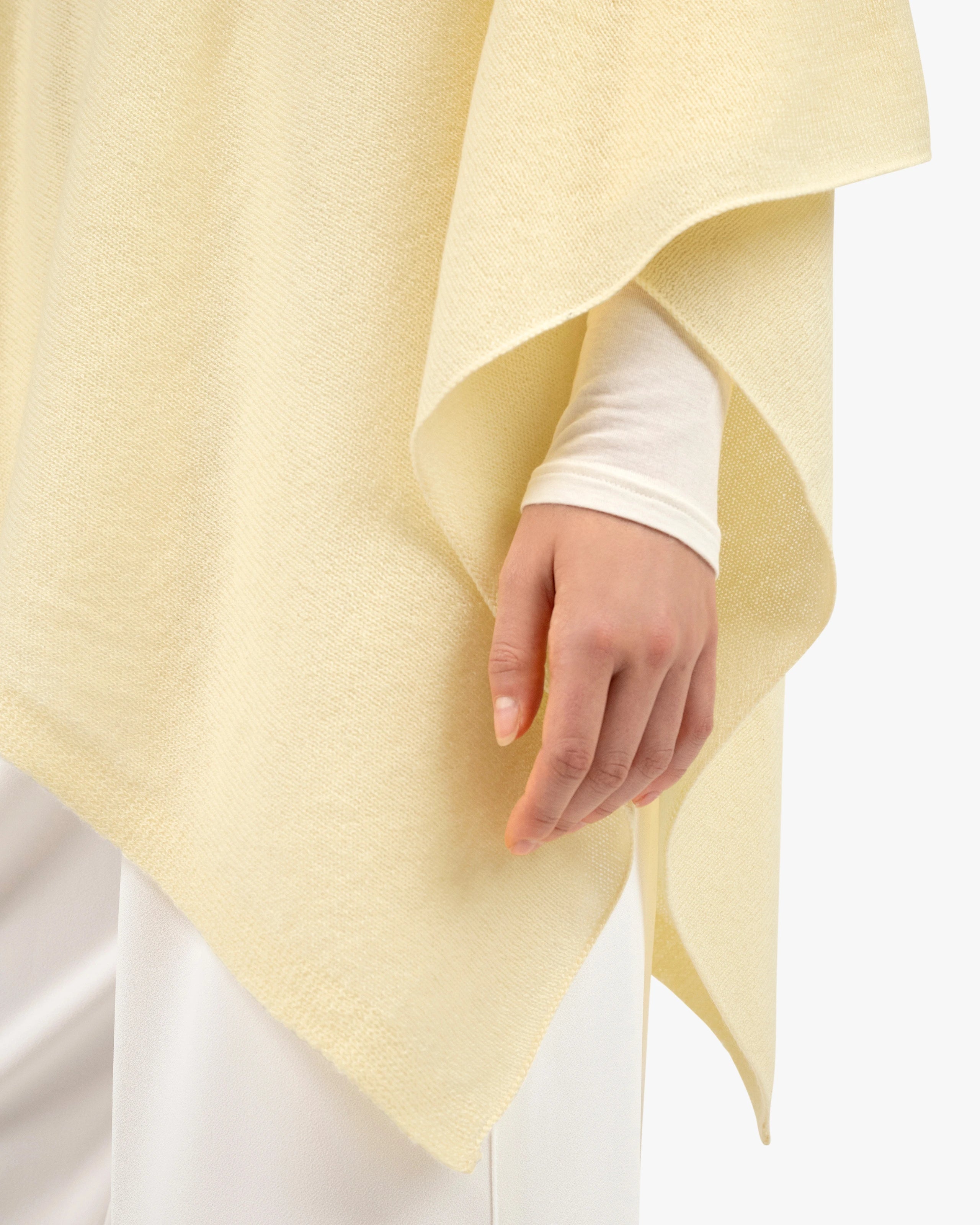 Essential Poncho - Yellow Cashmere