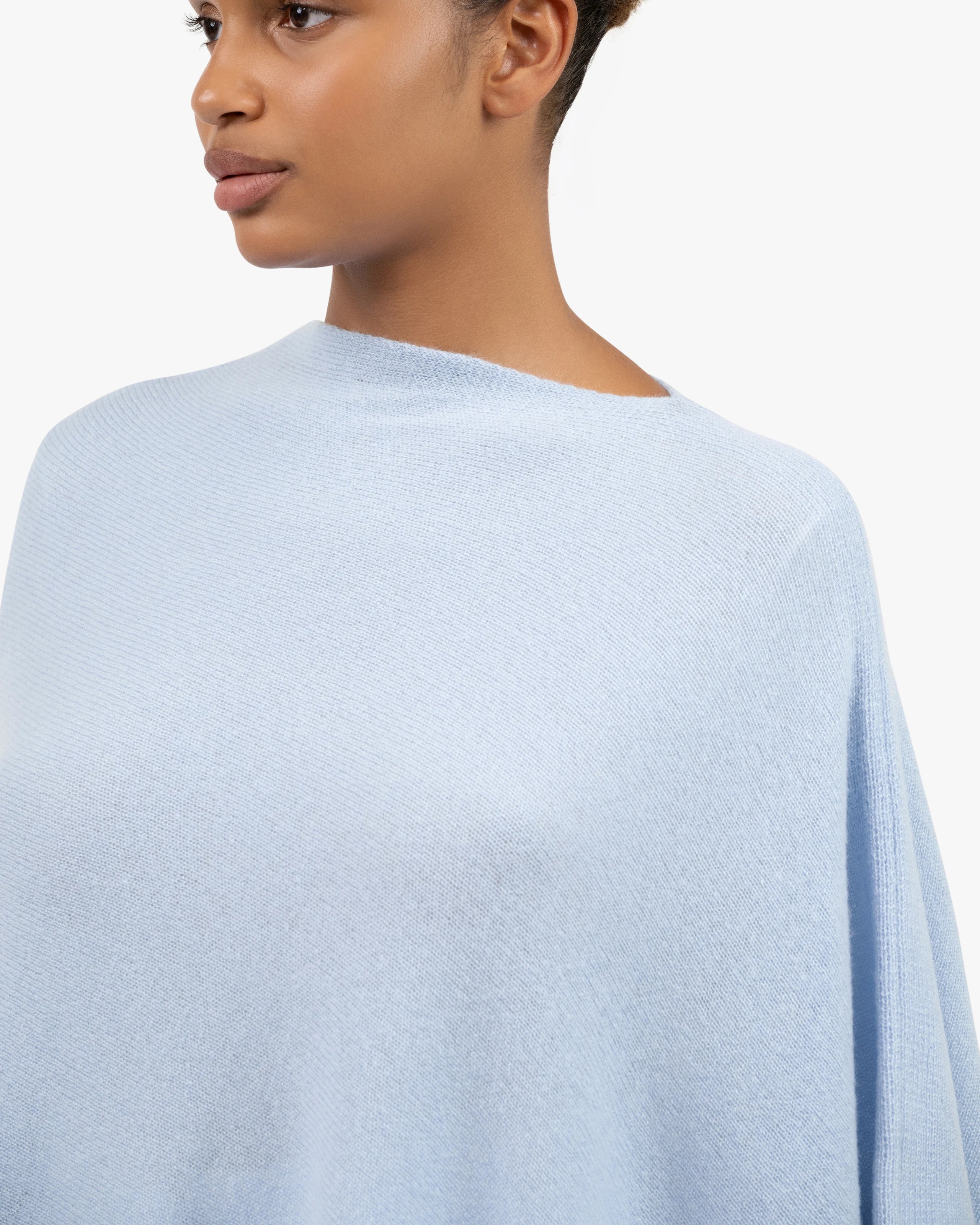 Essential Poncho - Light Blue Cashmere