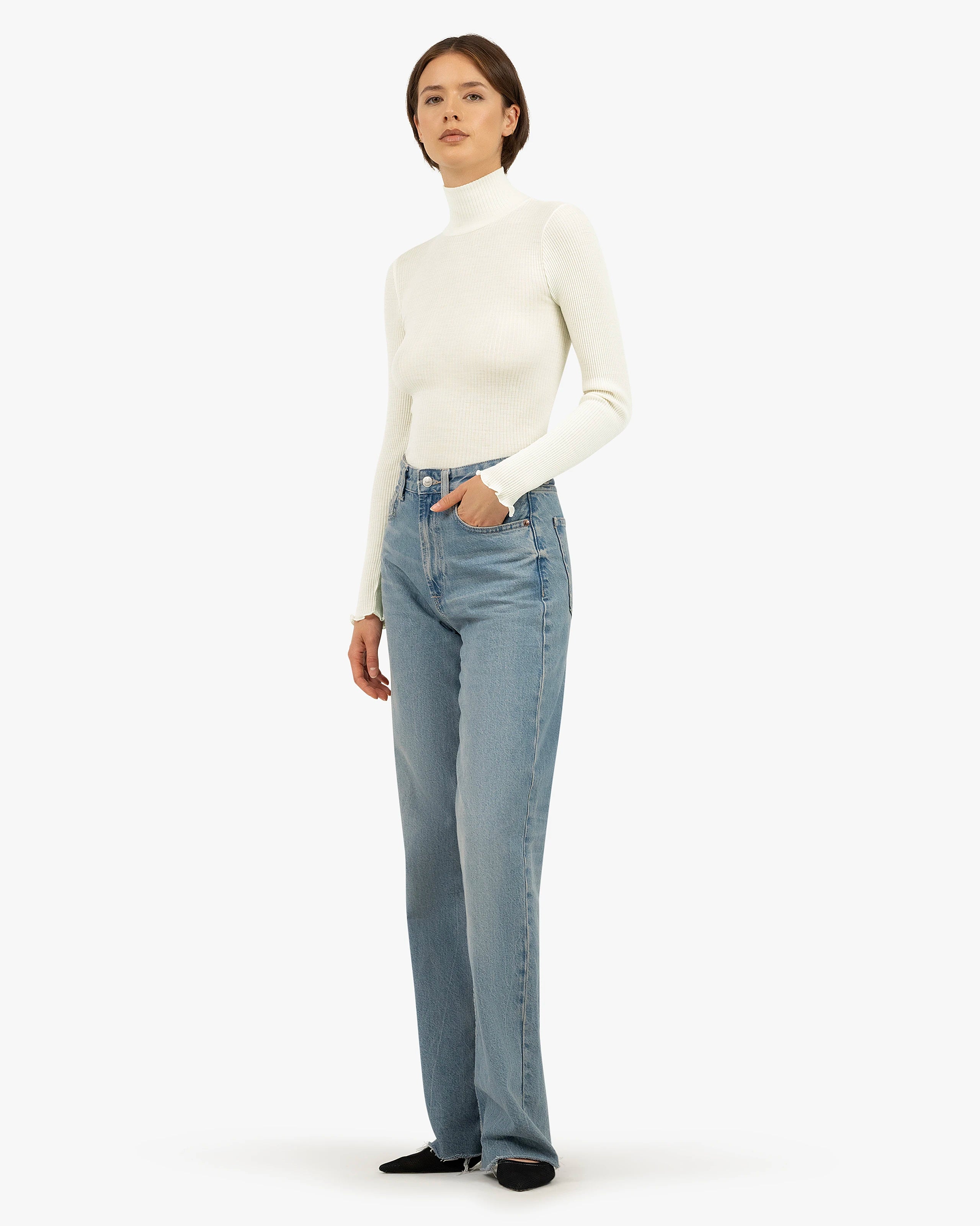 Pleated Turtleneck - White Merino / Seta