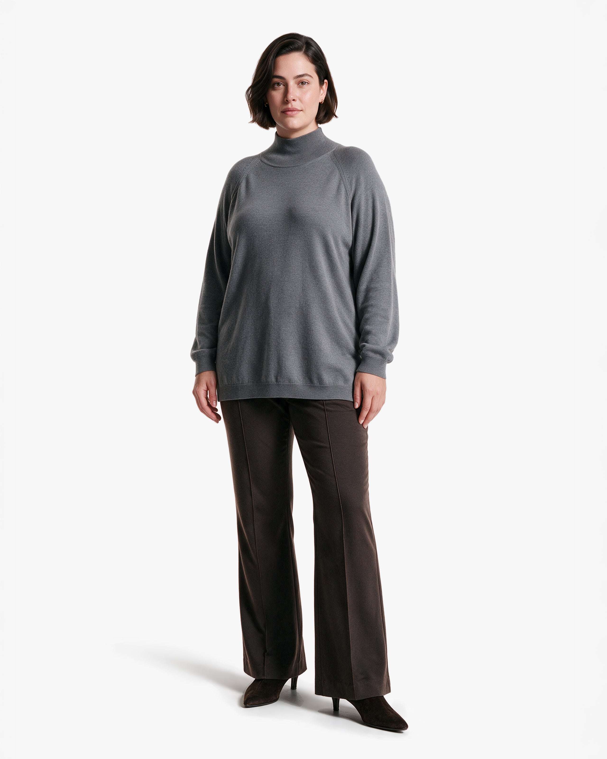 Women's Curvy Sweater · Medium Grey Women > Crewneck Sweater