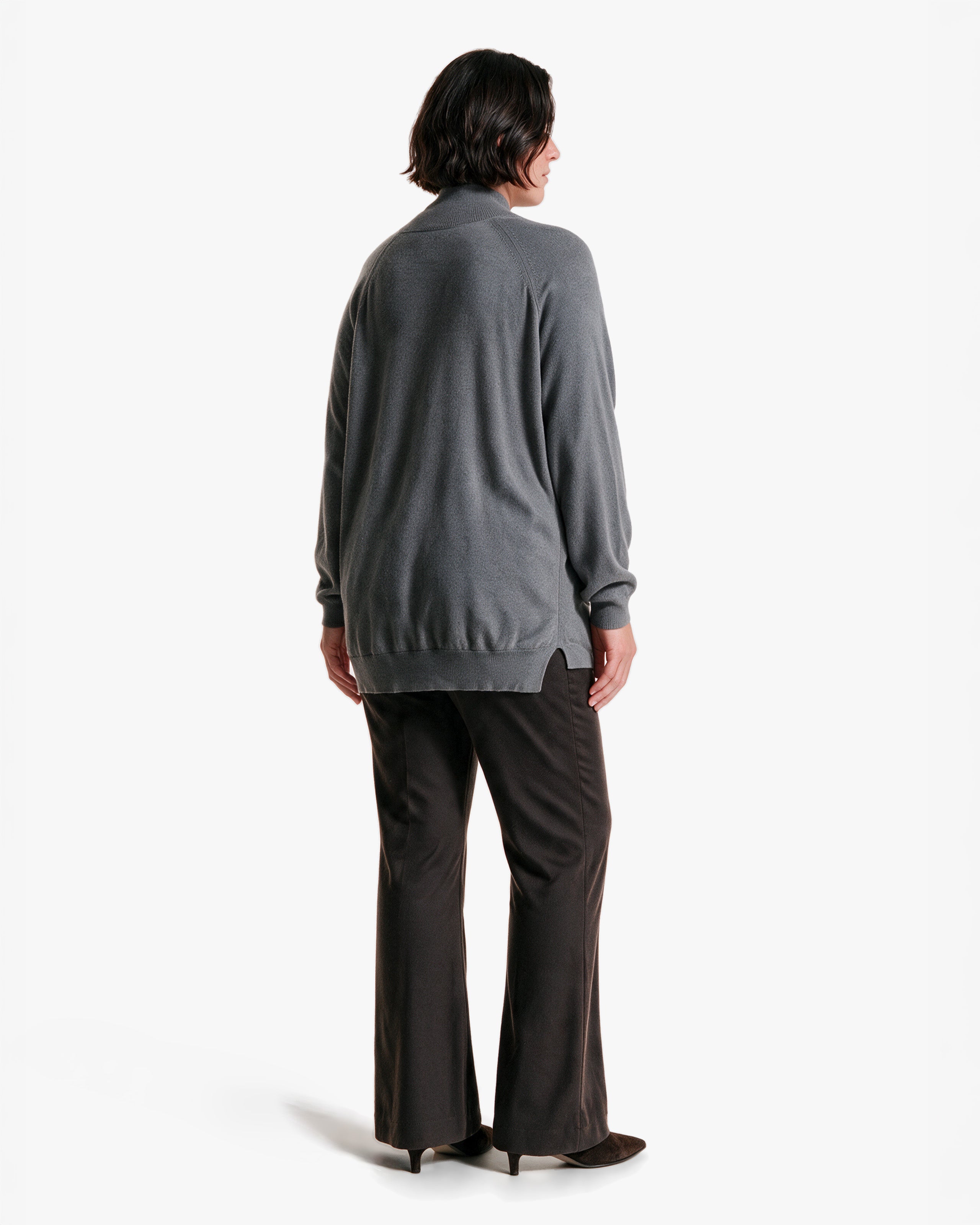 Women's Curvy Sweater · Medium Grey Women > Crewneck Sweater