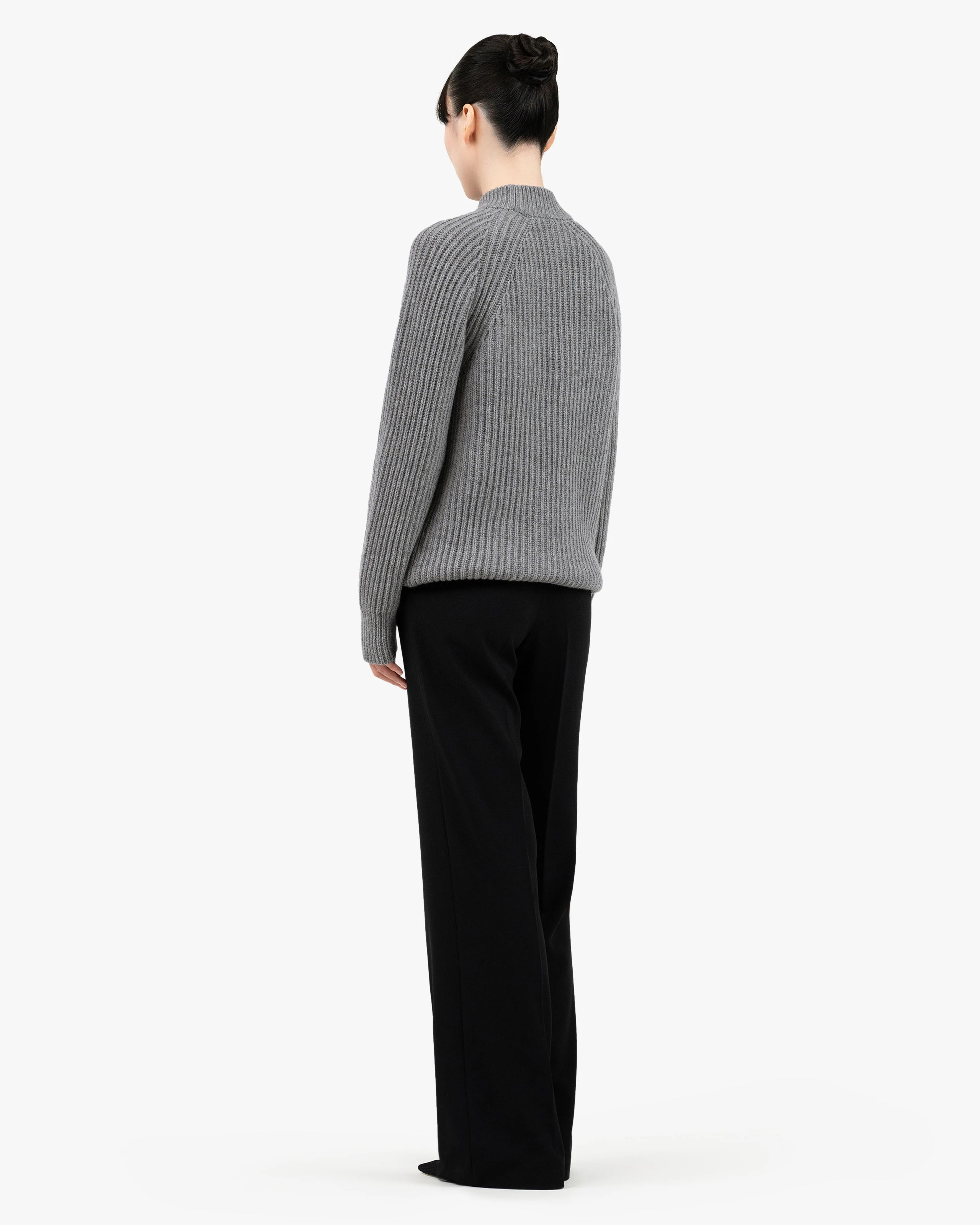 Women's Celerina Crew Neck Sweater - Medium Grey Cashmere