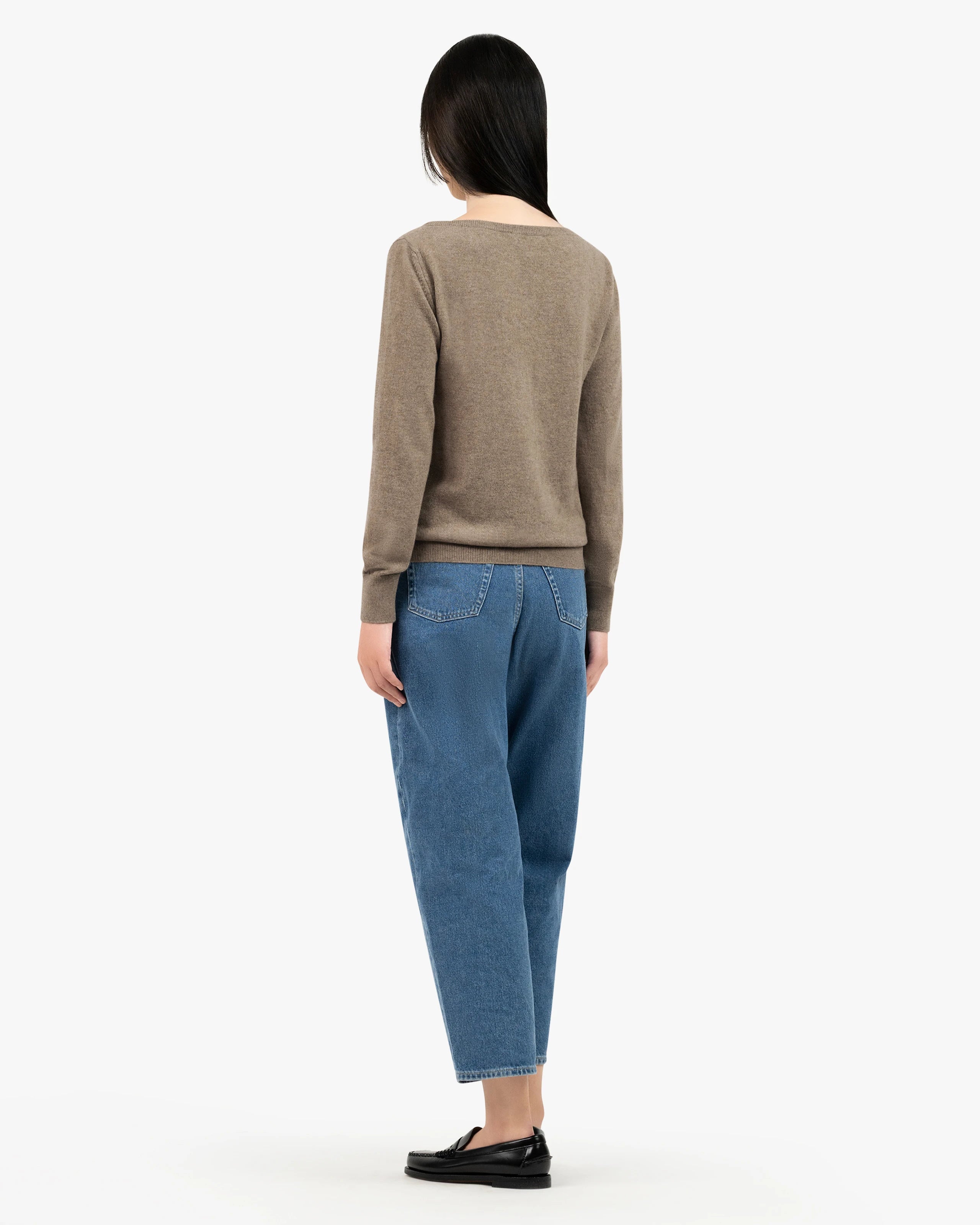Essential Boat Neck Sweater - Taupe Cashmere