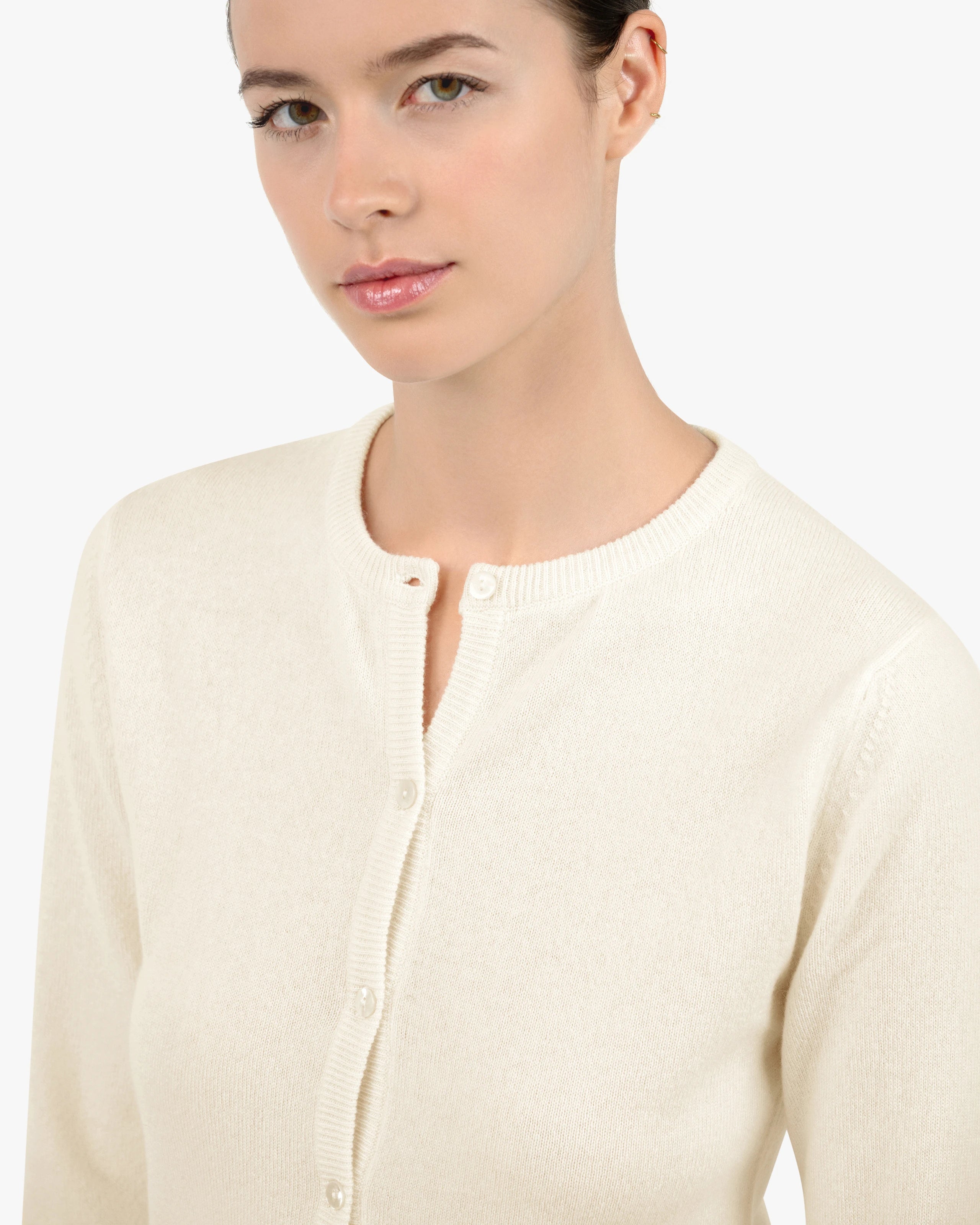 Essential Crew Neck Cardigan - White Cashmere