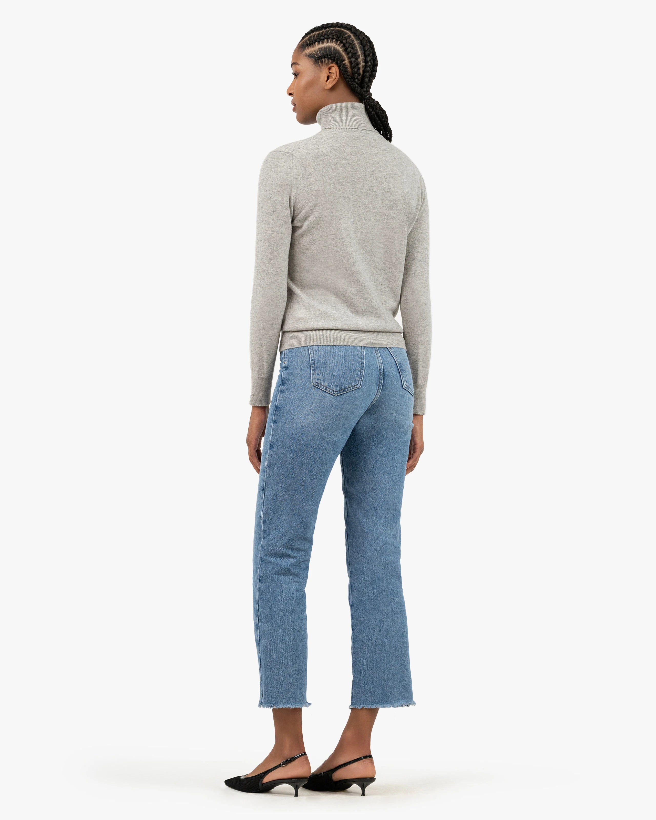 Women's Essential Turtleneck Sweater - Light Grey Cashmere