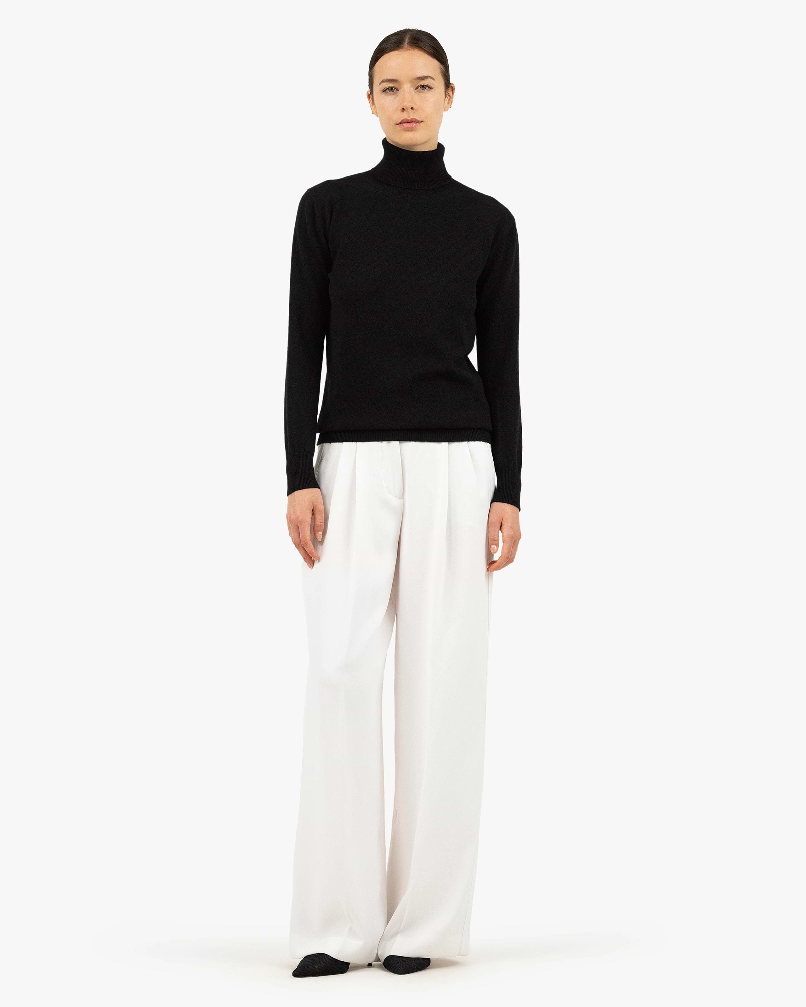 Women's Essential Turtleneck Sweater - Black Cashmere
