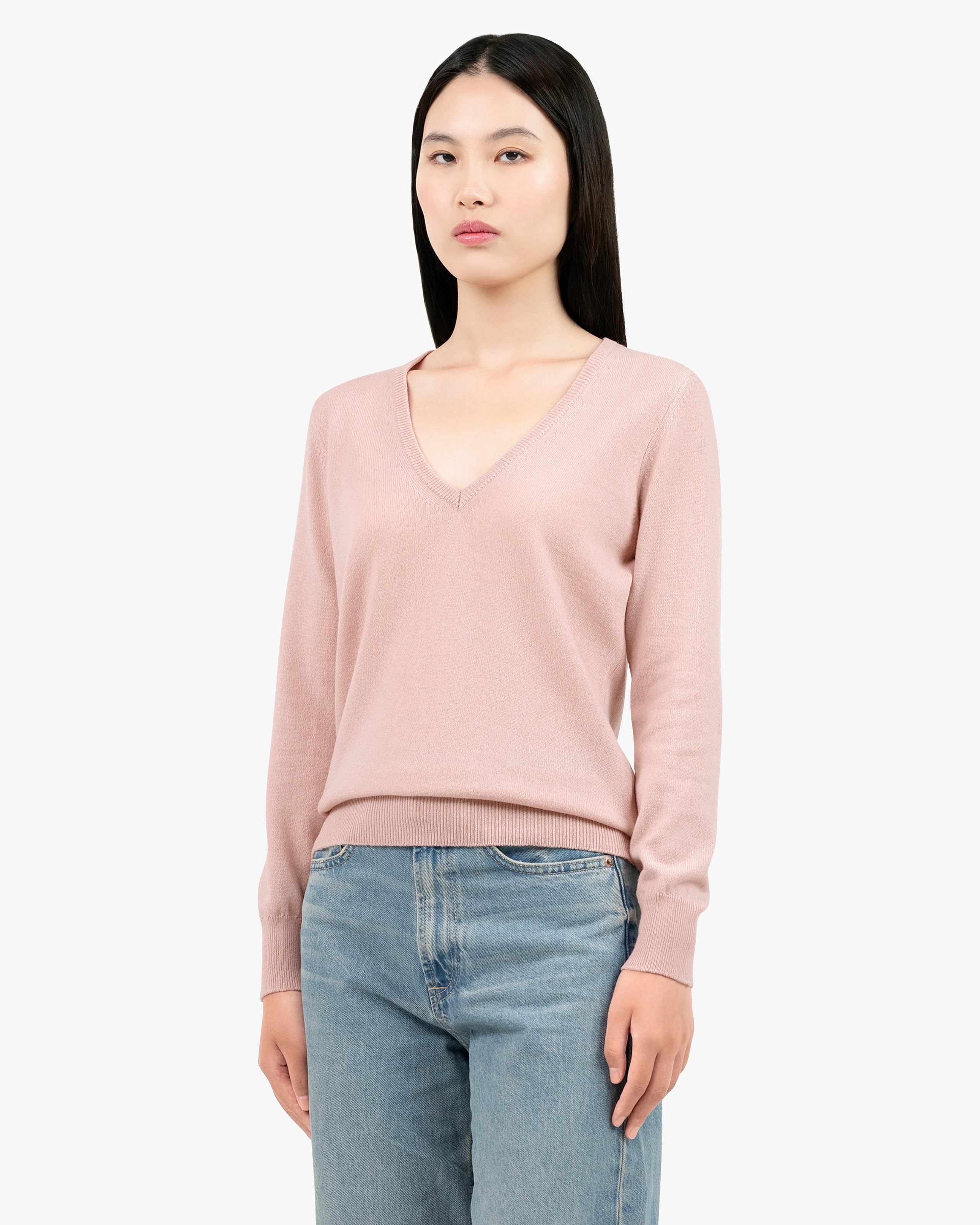Women's Essential V-Neck Sweater - Rose Cashmere