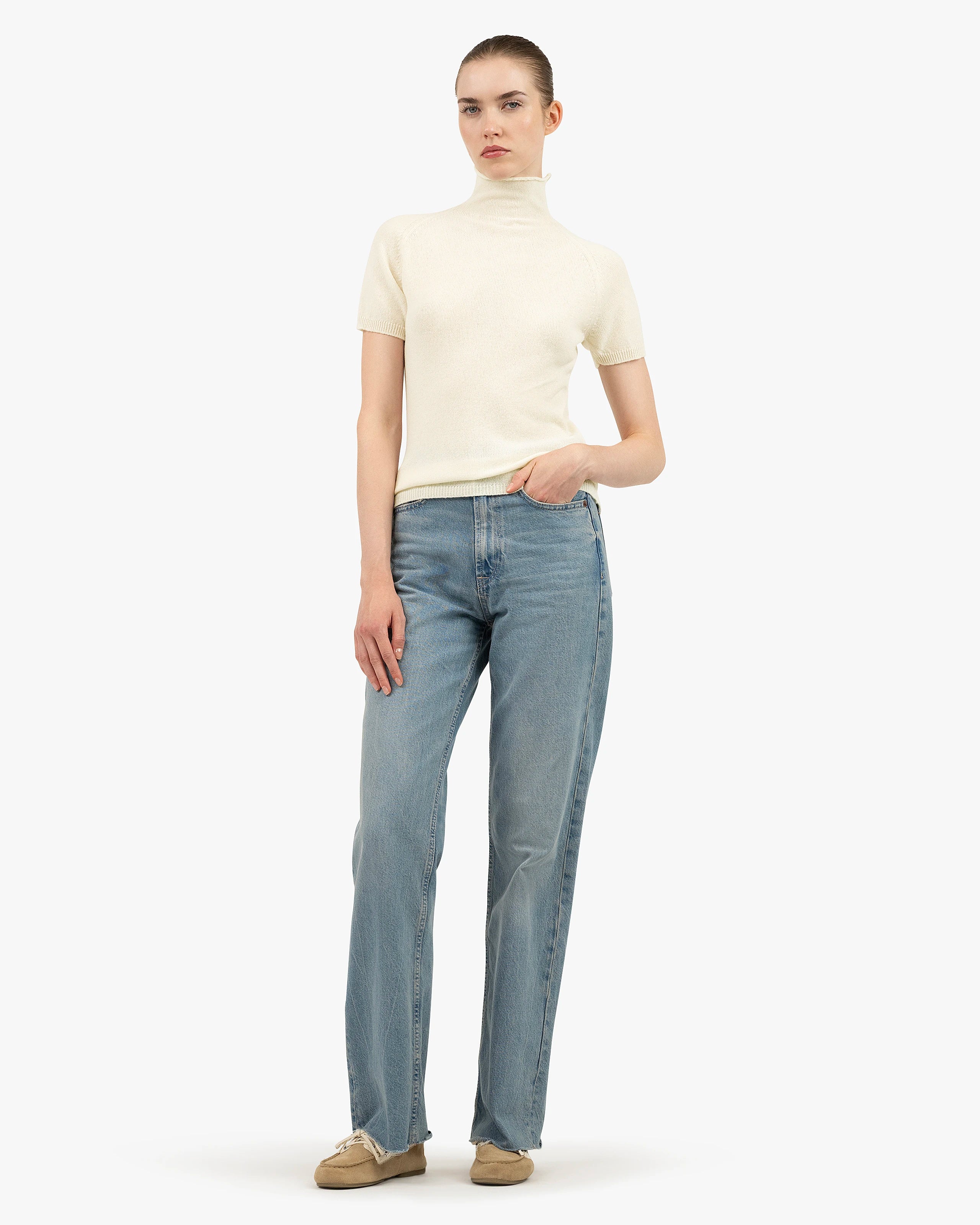 Piuma Mock Neck Tee - White Cashmere