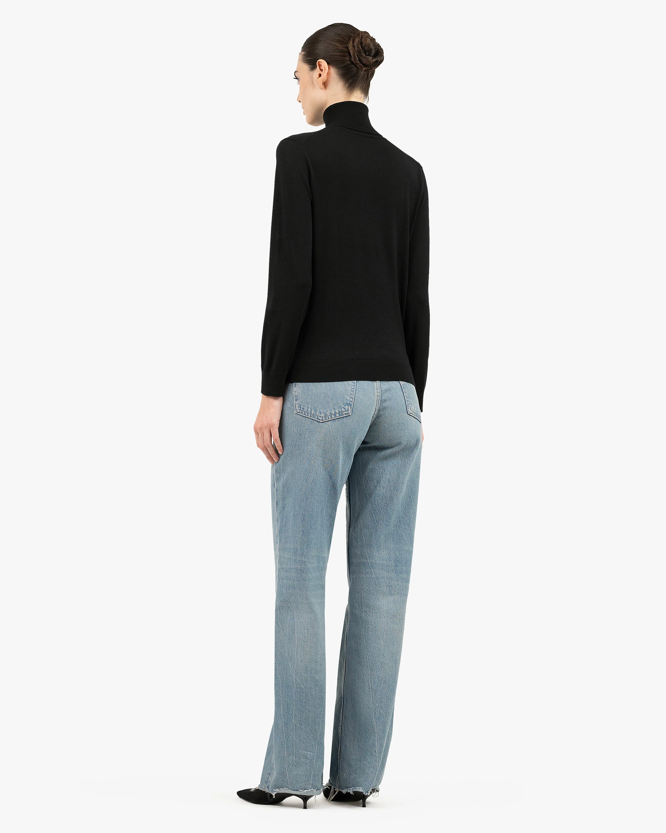 Women's Seraphine Turtleneck Sweater - Black Merino Superfine